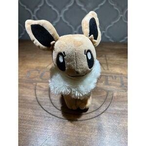 Eevee Pokémon 7 inch Plush‎ Takara Tomy Stuffed Animal Plush